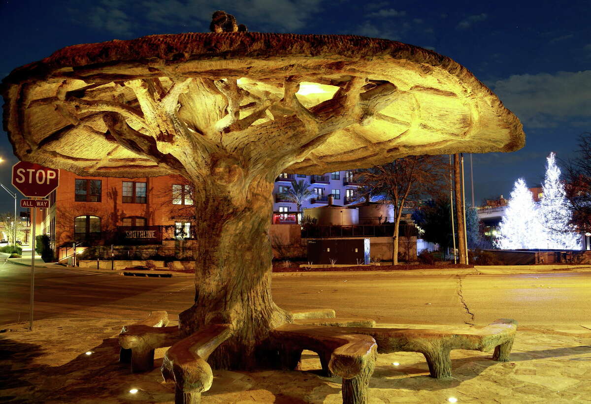 Carlos Cortez. '09 River Walk artwork near Newell Street.