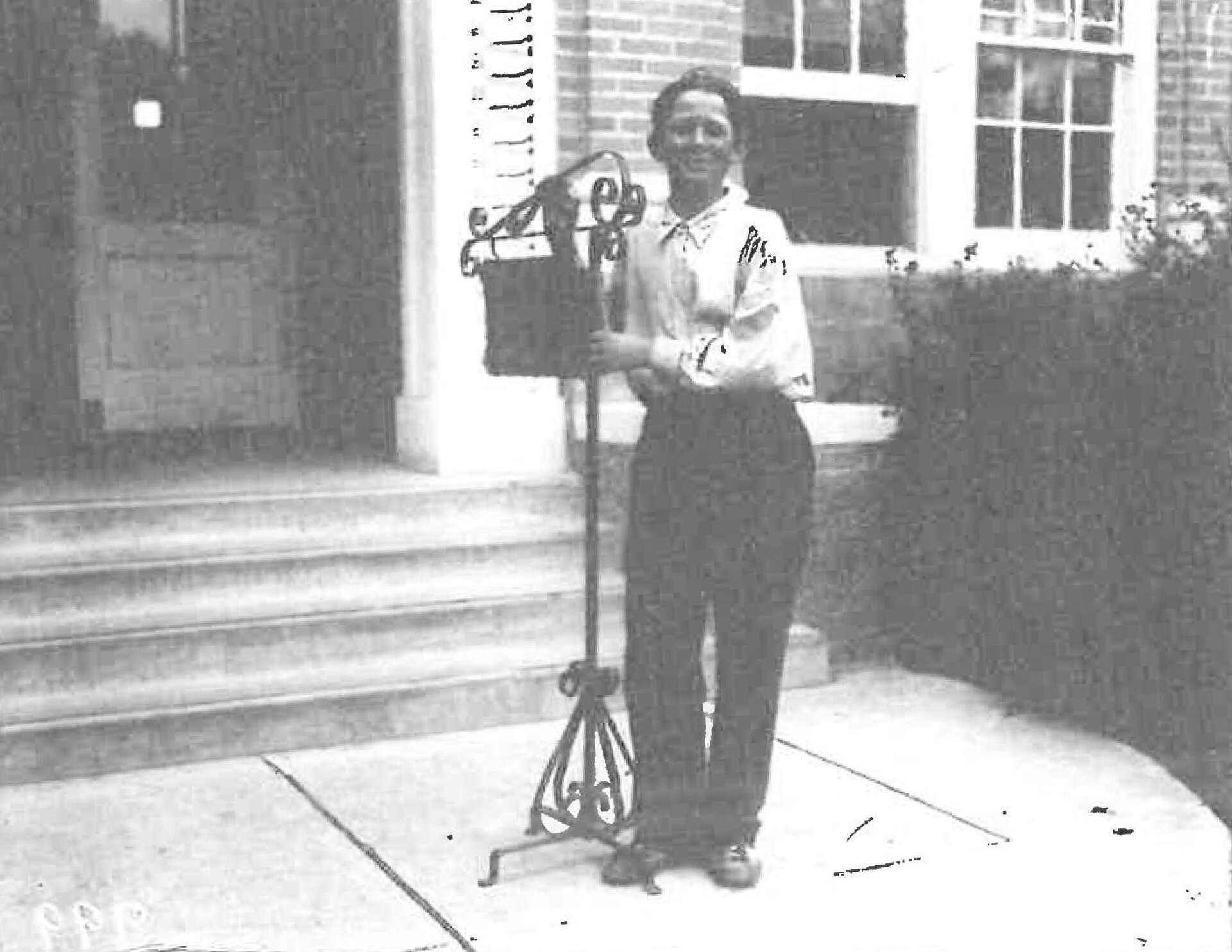 san-antonio-s-first-junior-high-schools-broke-new-ground-in-preparing