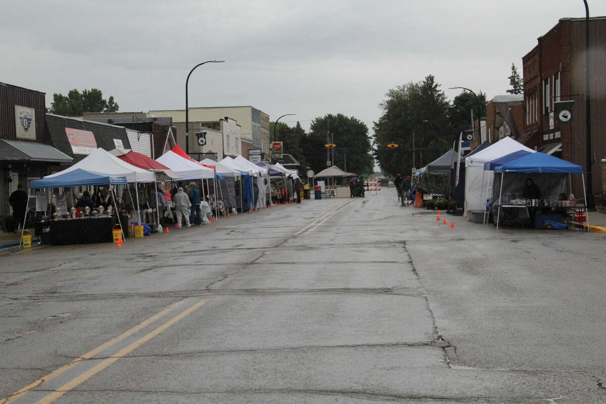 Crafts, food and entertainment were a staple at the Elkton Country Street Fair Saturday, Sept. 24.