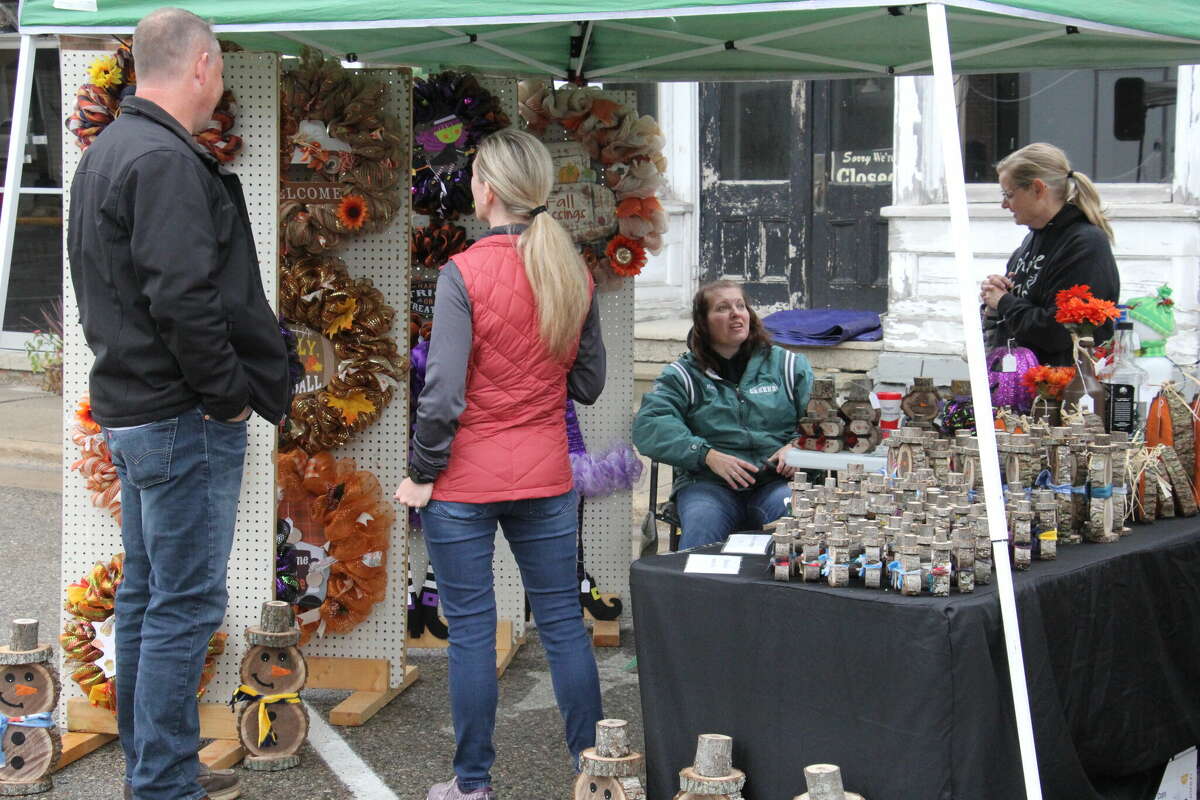 Crafts, food and entertainment were a staple at the Elkton Country Street Fair Saturday, Sept. 24.