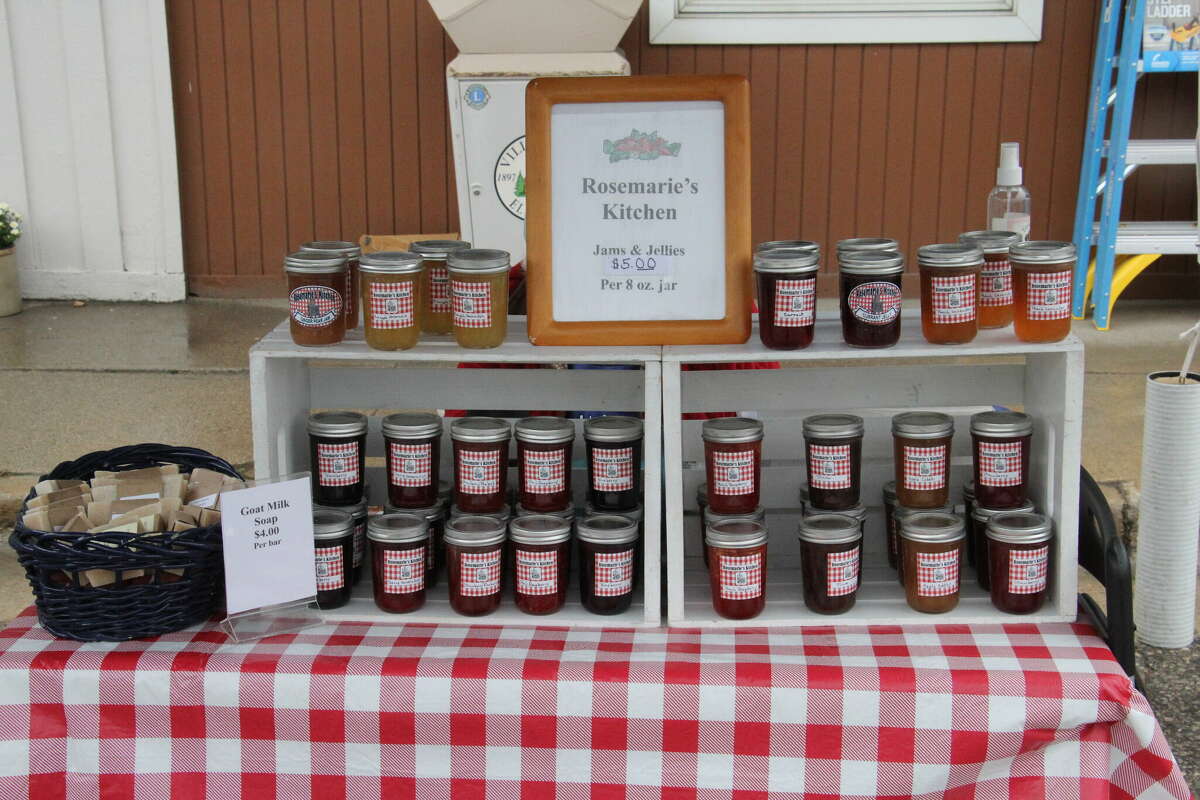 Crafts, food and entertainment were a staple at the Elkton Country Street Fair Saturday, Sept. 24.