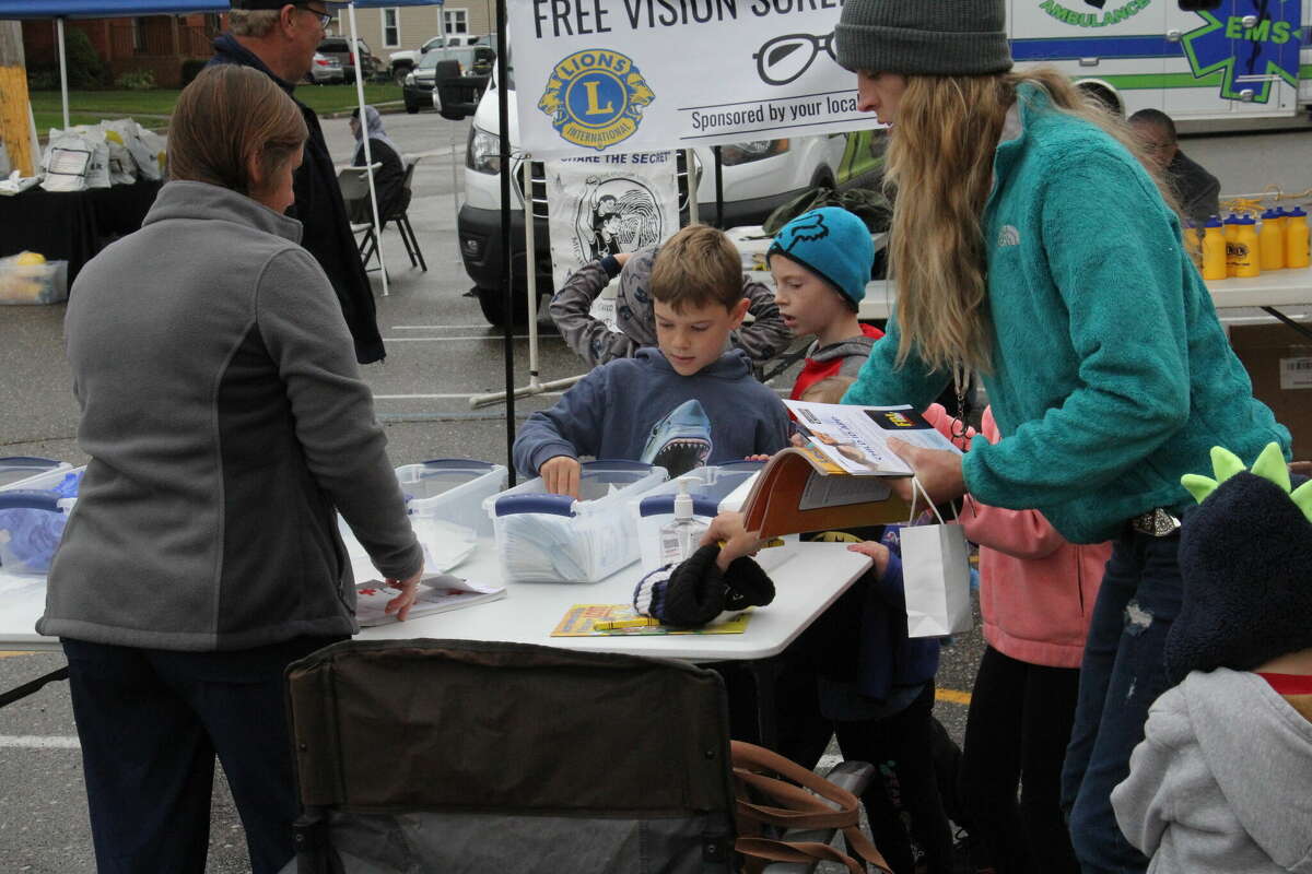Crafts, food and entertainment were a staple at the Elkton Country Street Fair Saturday, Sept. 24.