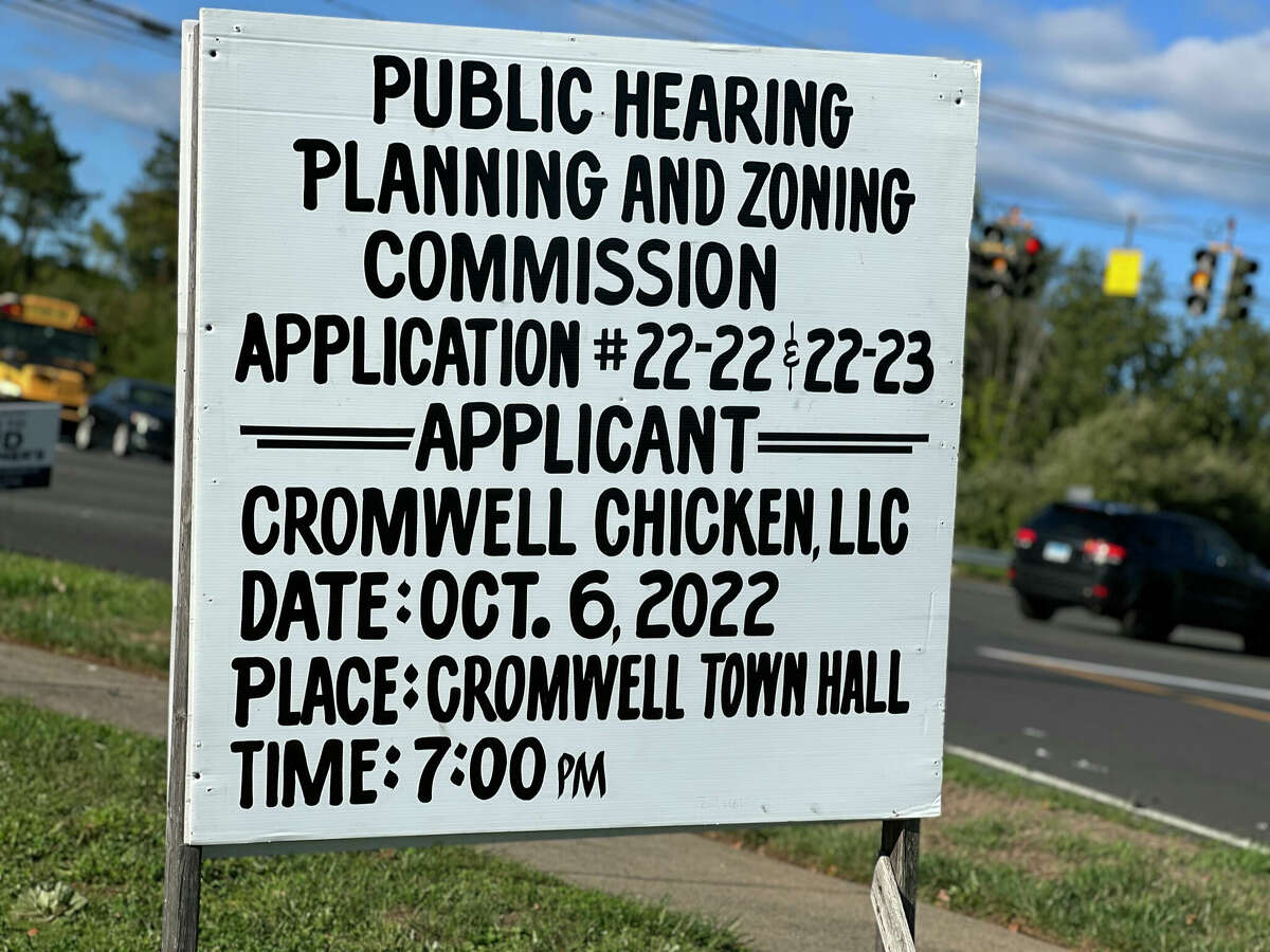 Cromwell's Planning and Zoning Commission will hold a public hearing Oct. 6 for an application to build a Popeyes restaurant in the Stop & Shop plaza at 195 West St. 