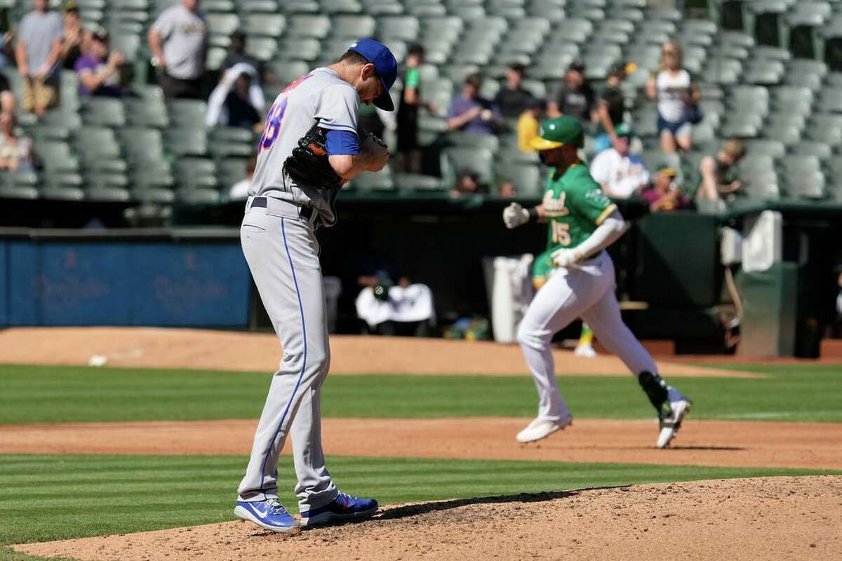 DeGrom Goes From Class AAA to the Class of the N.L. Rookie Field - The New  York Times