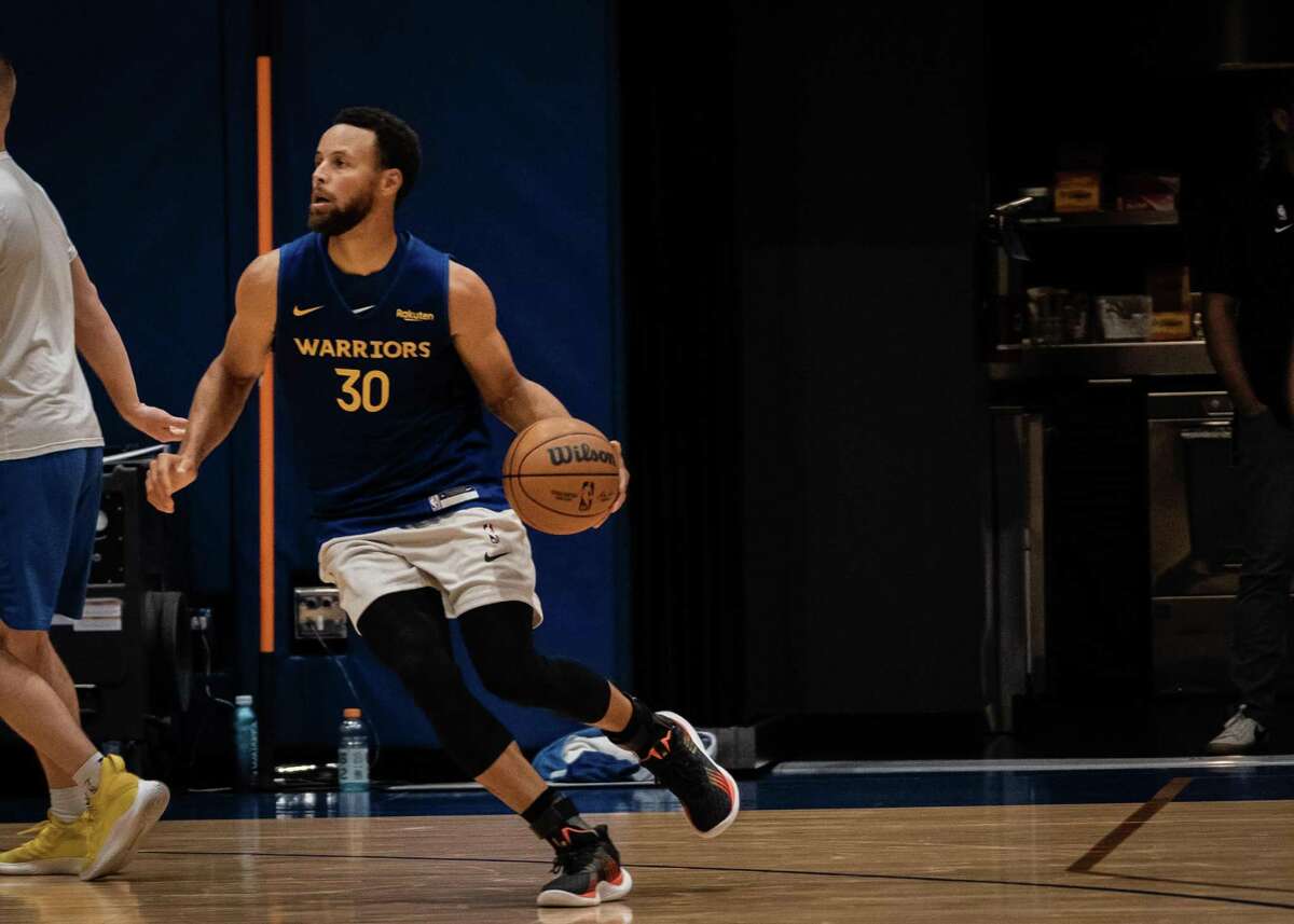 Saturday, September 24th, 2022, Steph Curry runs shooting drills, inside the Chase Center, during the first official team practice of the 2022-2023 NBA season.