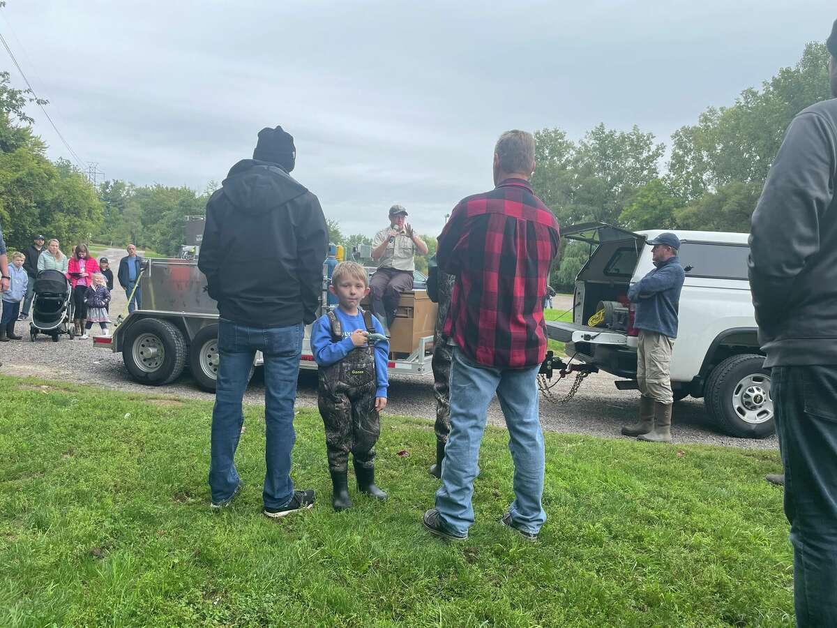 Sturgeon release into Titttabawassee River in effort to support