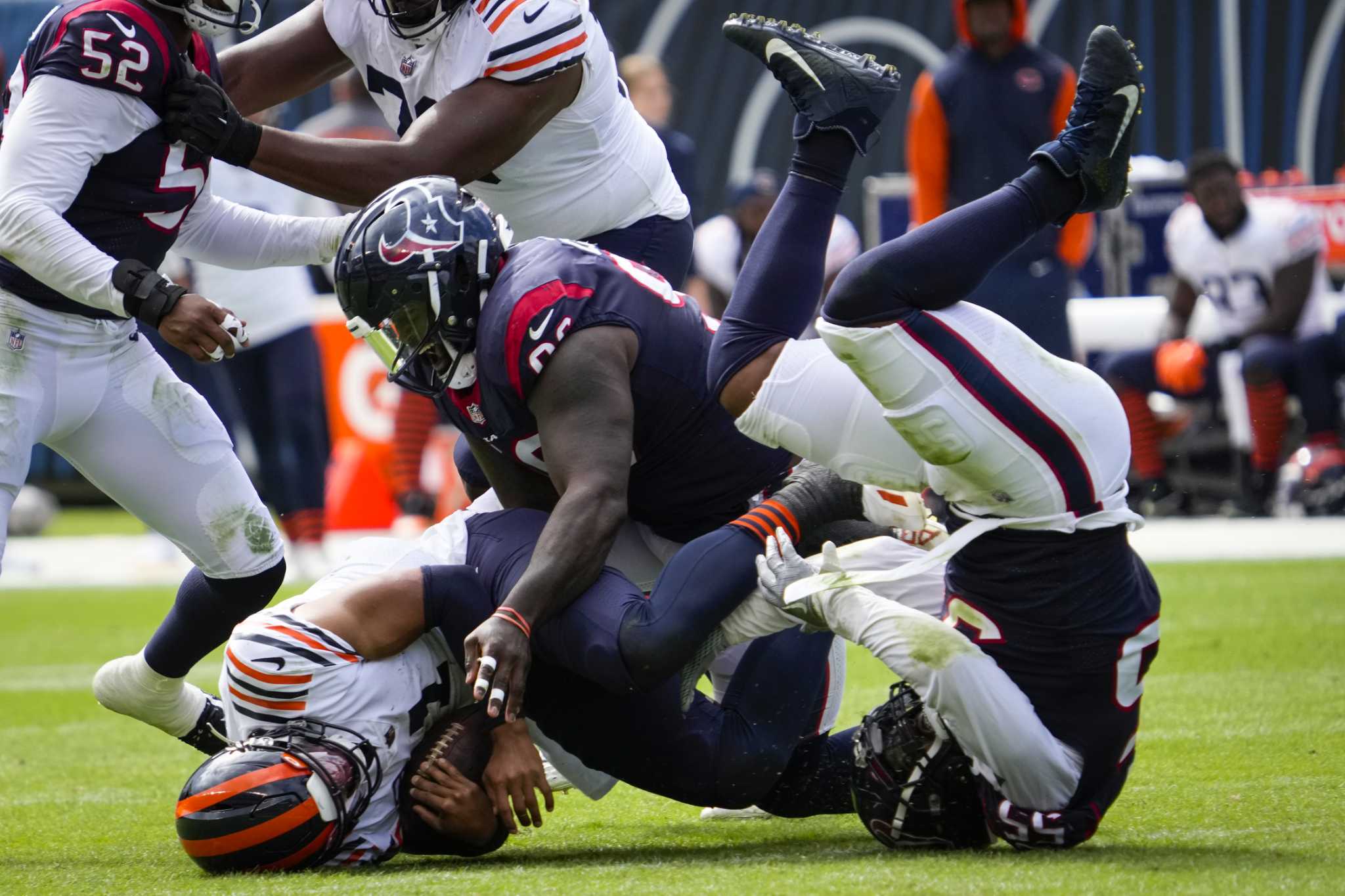 Houston, Texas, USA. 4th Dec, 2022. Houston Texans cornerback Tremon Smith  (1) carries the ball on a return during an NFL game between the Houston  Texans and the Cleveland Browns on Dec.