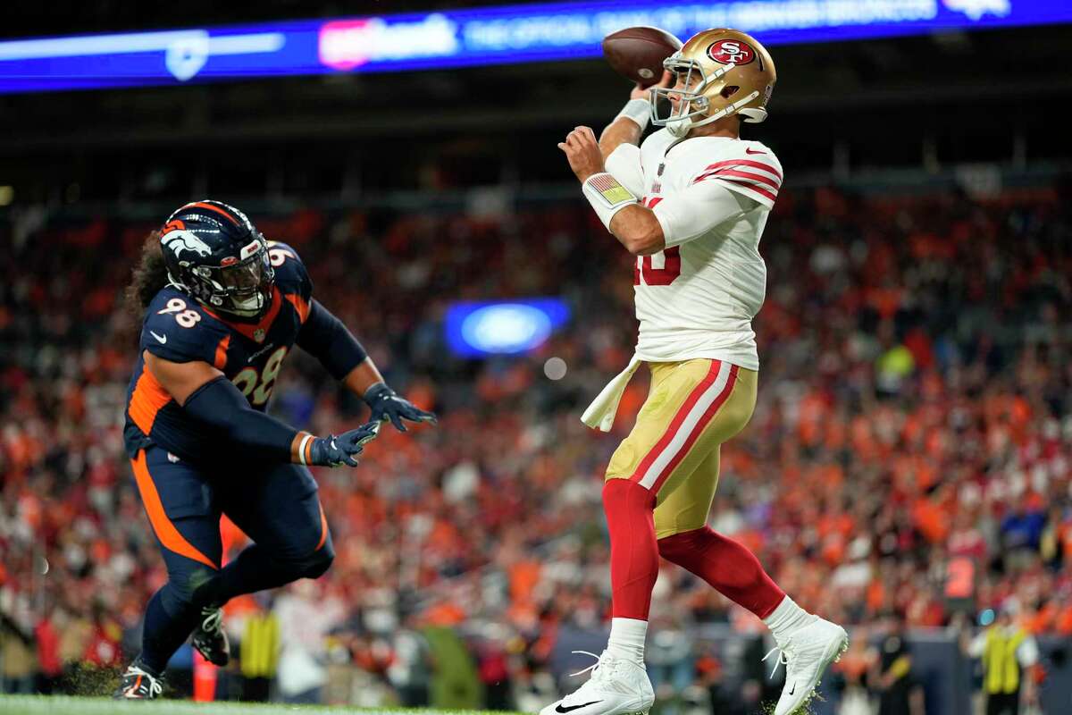 Broncos 11, 49ers 10: Jimmy Garoppolo's falters, Trent Williams hurt