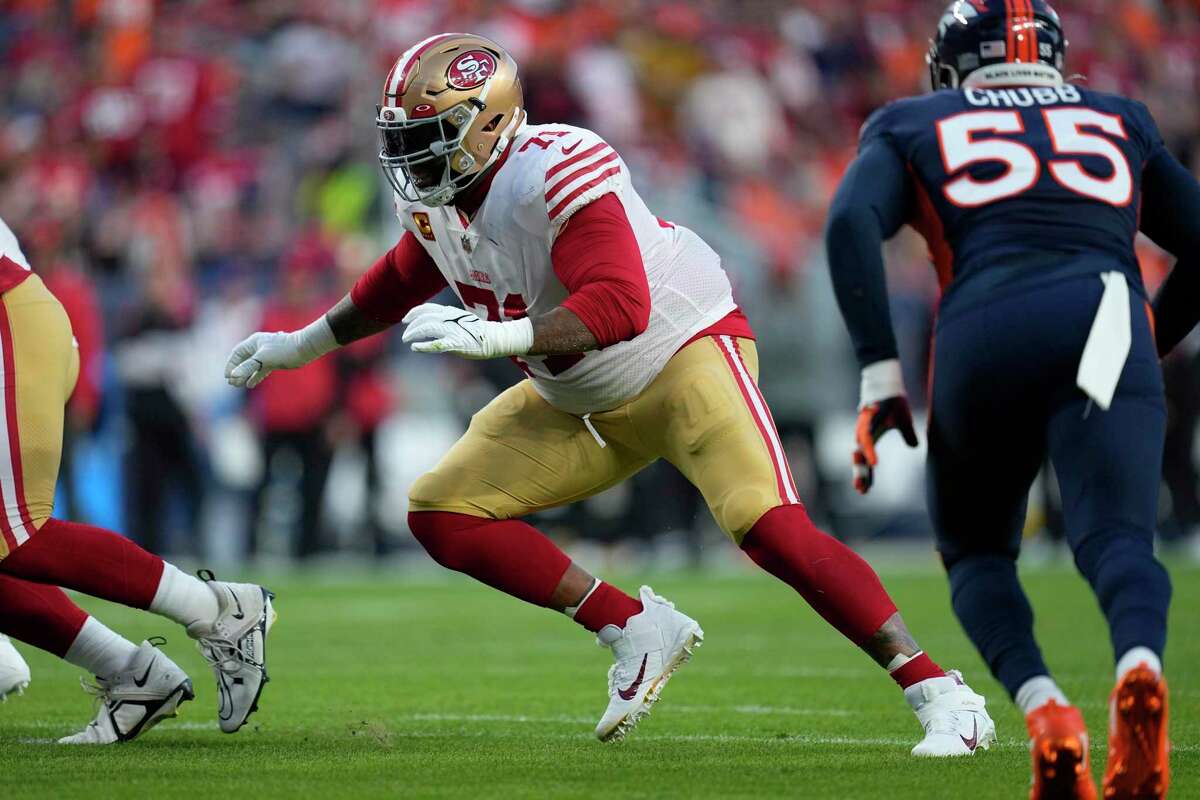 San Francisco 49ers offensive tackle Trent Williams (71) against the Denver Broncos during the first half of an NFL football game in Denver, Sunday, Sept. 25, 2022. (AP Photo/Jack Dempsey)
