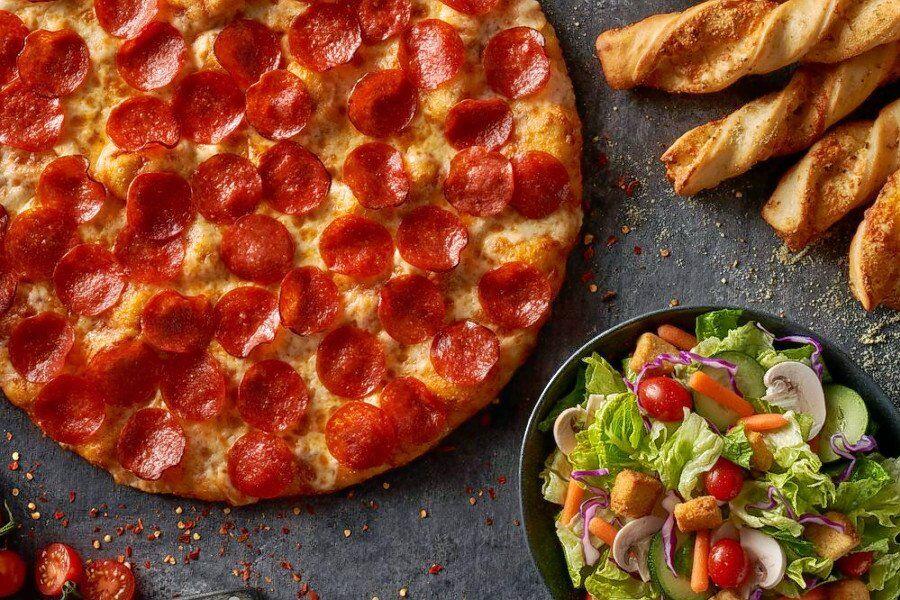 Round Table Pizza opens first San Antonio location on Monday