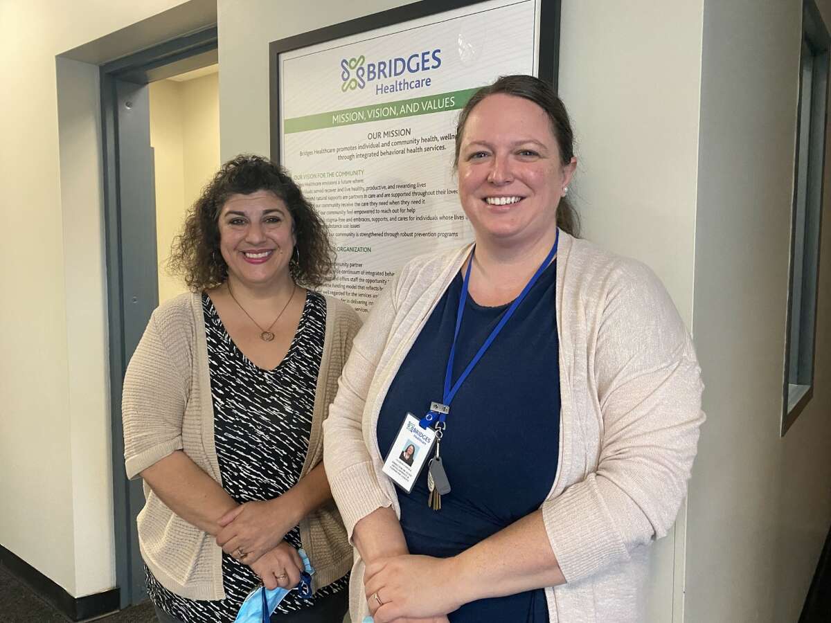  Jennifer Fiorillo, left, executive director at Bridges Healthcare, and Allison Csonka, the agency's director of fund development and communications.