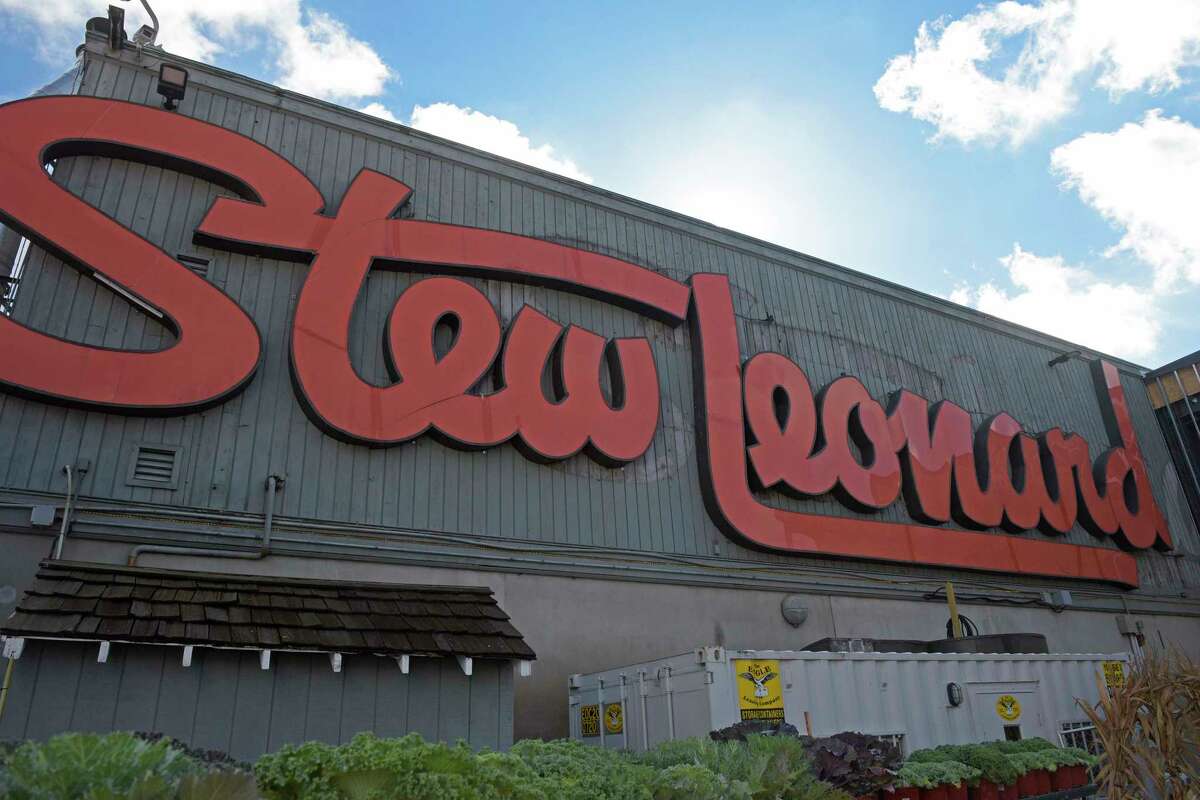 Stew Leonard's indoor garden center in Norwalk be finished soon