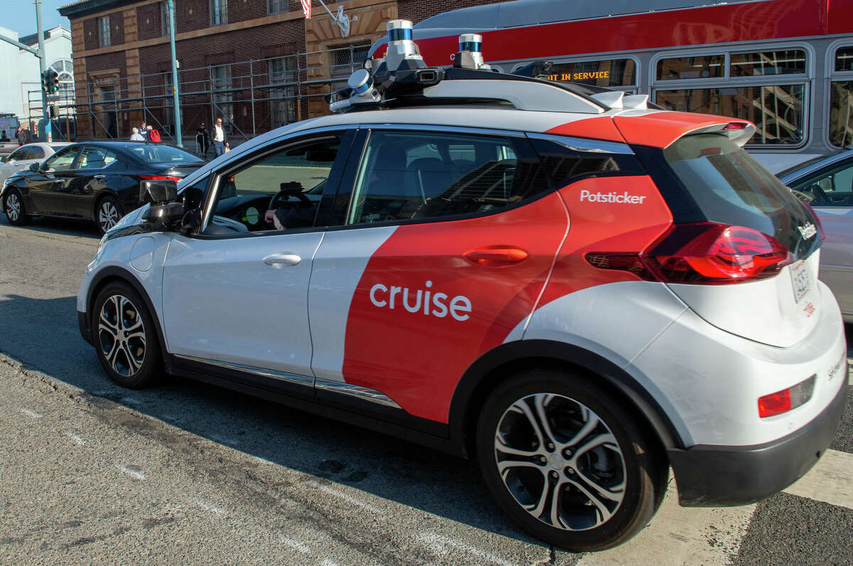 A driverless Cruise vehicle in downtown San Francisco. 