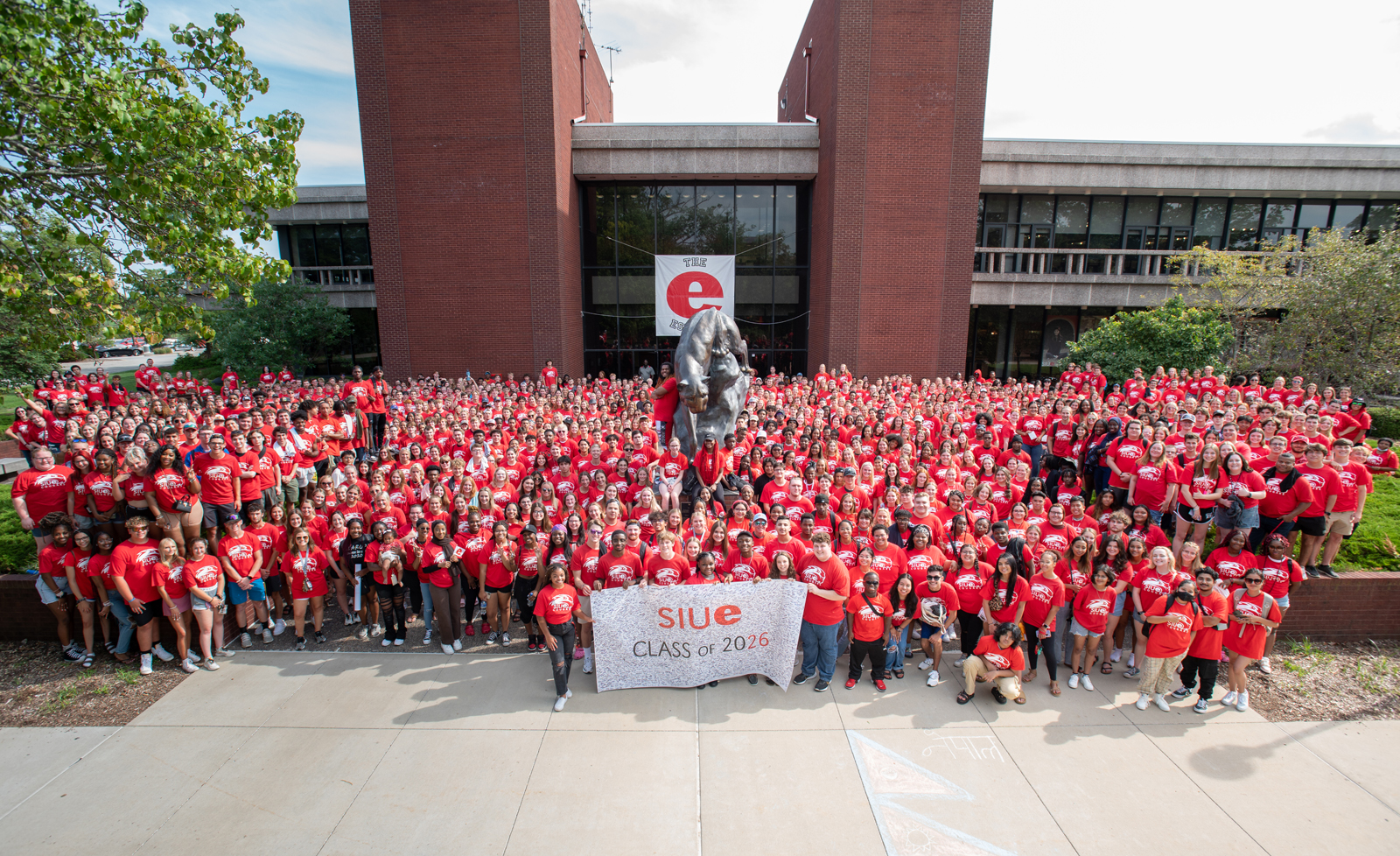 SIUE sets new enrollment records