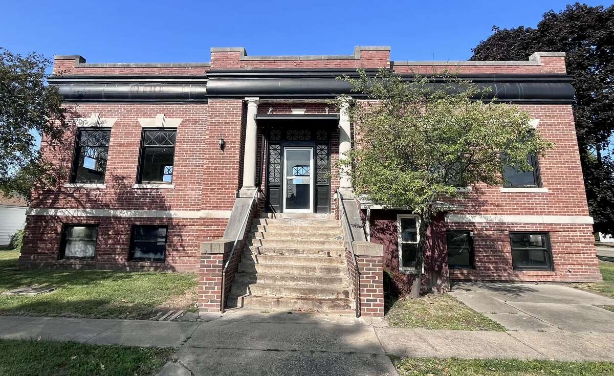 The old Carnegie library in Rushville will soon house an educational center for agricultural history. The building, which was finished in 1913, is in good shape, owner Tom McMurren said. He hopes to have the center operating by early 2023.