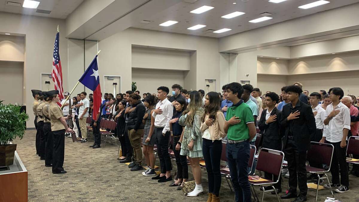 The Lone Star College-Tomball Community Library partnered with several local entities and the USCIS to host a citizenship ceremony on Sept. 17 at the Beckendorf Conference Center in Tomball. More than 60 candidates took their oath of allegiance and received their citizenship certificates.