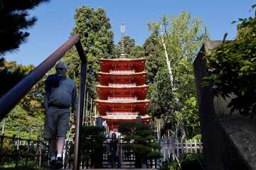 San Francisco’s Japanese Tea Garden pagoda unveiled after its first