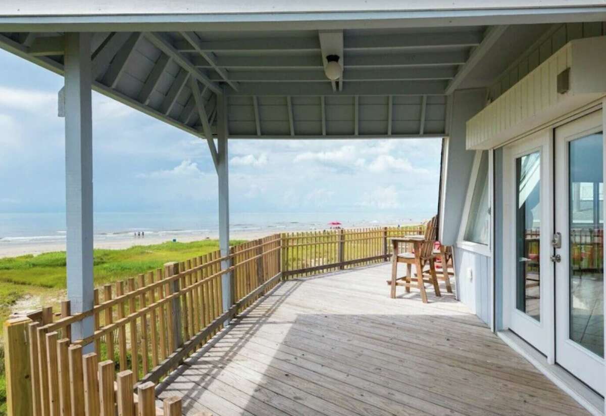 Enjoy a scenic weekend at this Surfside Vrbo rental for around $258/night