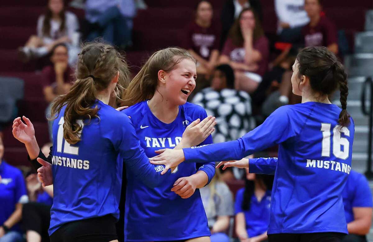 High school volleyball: Cinco Ranch ends Katy Taylor's win streak