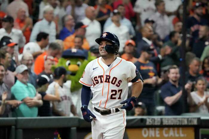 Jose Altuve Enjoys a Quiet Moment With His Wife After Shutting Up the  Mouthy White Sox — Inside a Sweet, Subdued Astros Celebration