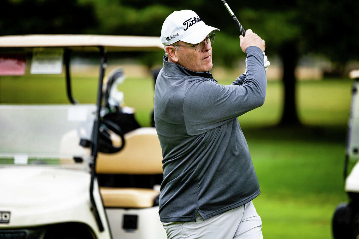 OSF HealthCare golf tourney raises money for Moeller Cancer Center in Alton