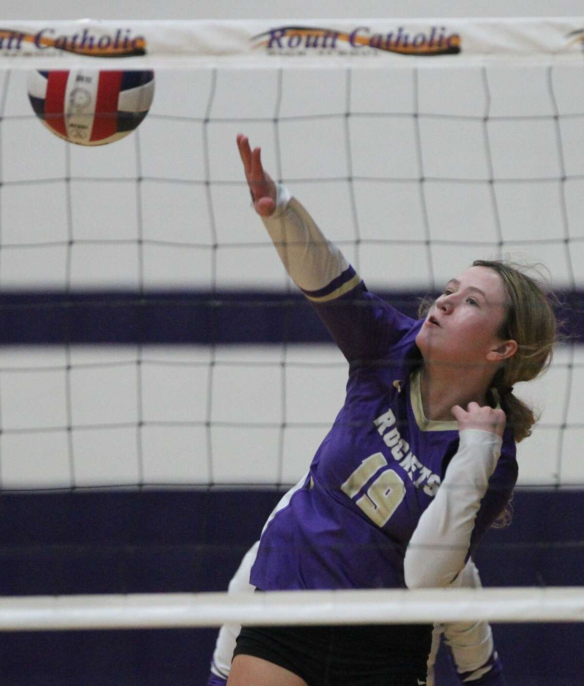 Routt volleyball stuns Carrollton