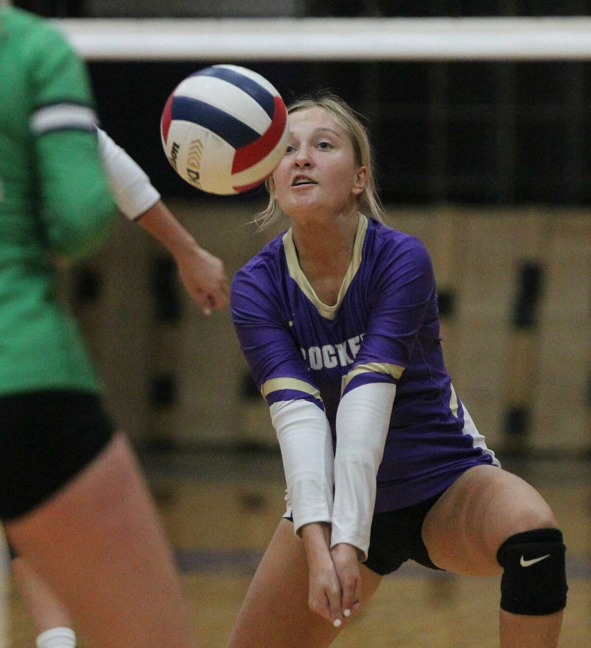 Routt volleyball stuns Carrollton
