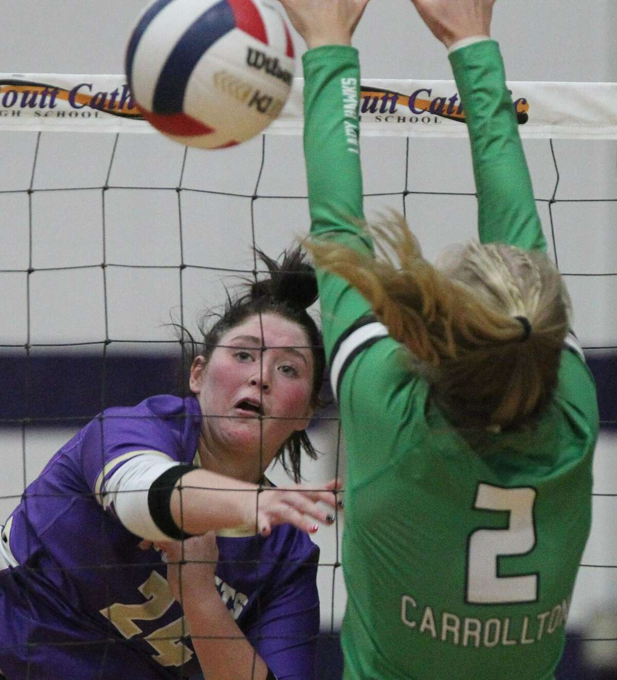 Routt volleyball stuns Carrollton