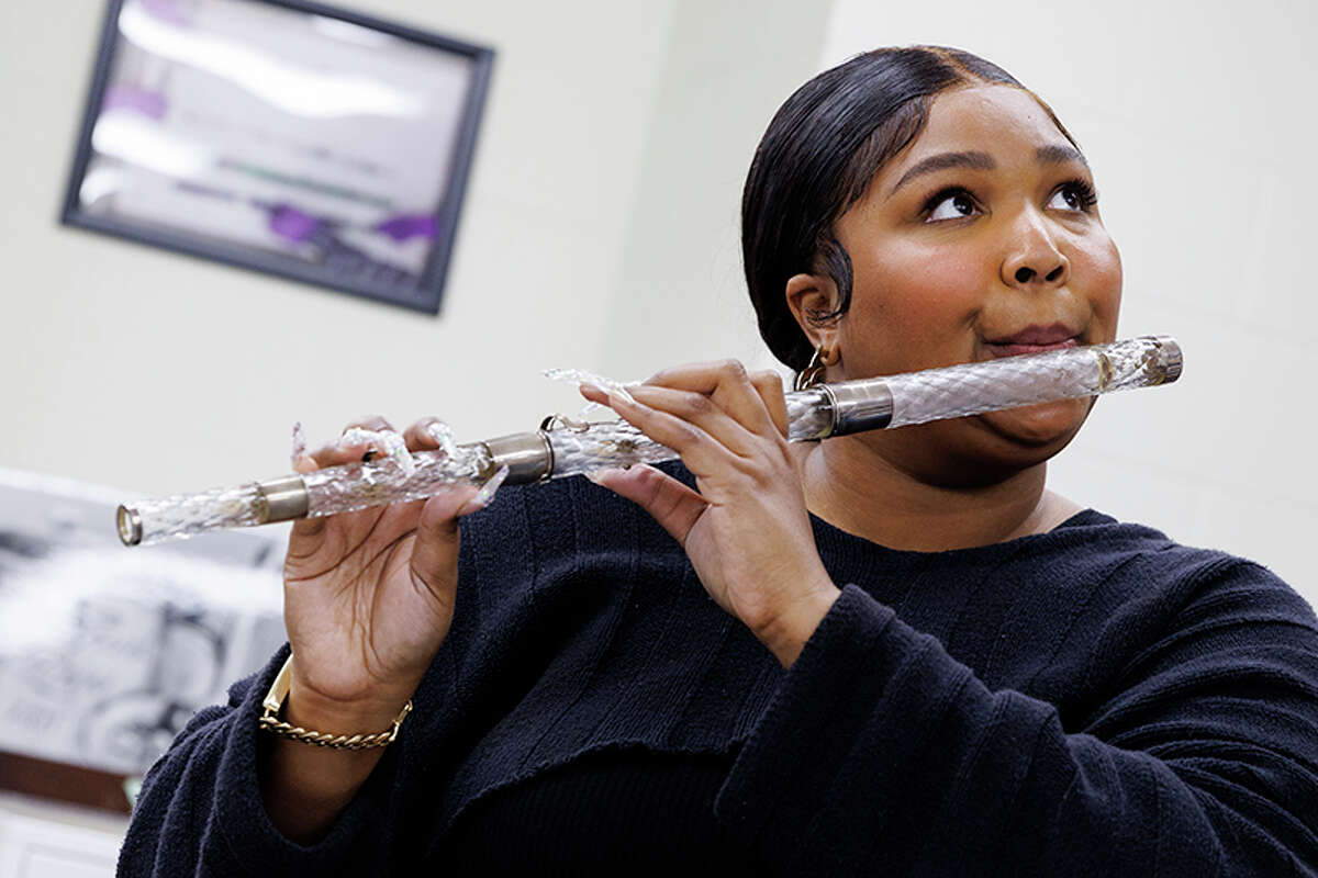 Lizzo plays a 200-year-old crystal flute owned by former President James Madison. 