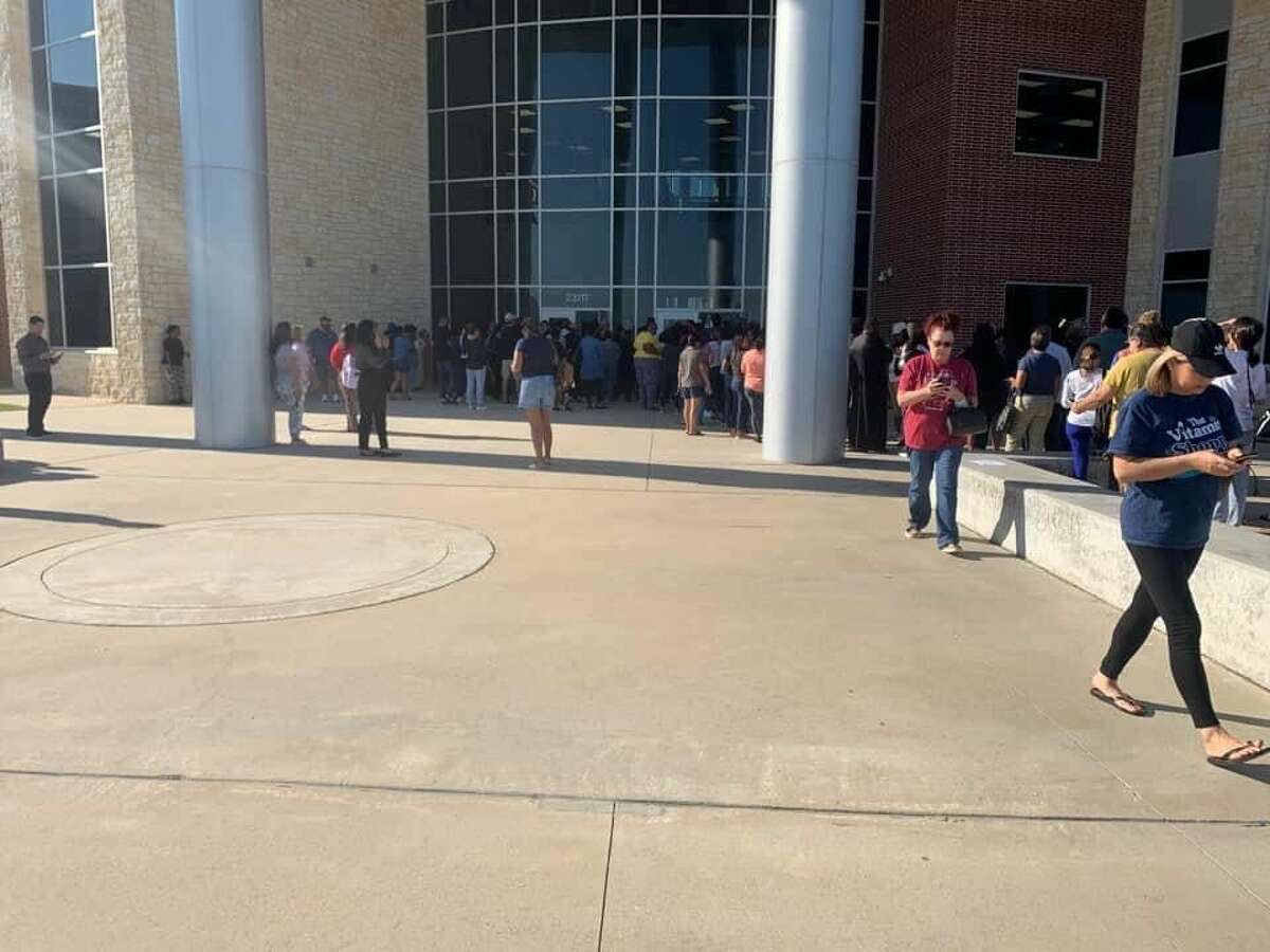Parents at Paetow High School in Katy ISD pulled their children from school Wednesday after rumors circulated about an unfounded school shooting.