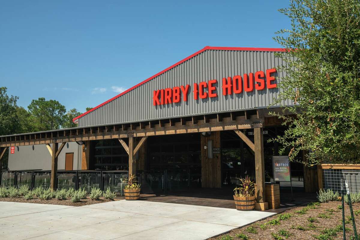 Groundbreaking of Kirby Ice House in The Woodlands Paves Way for