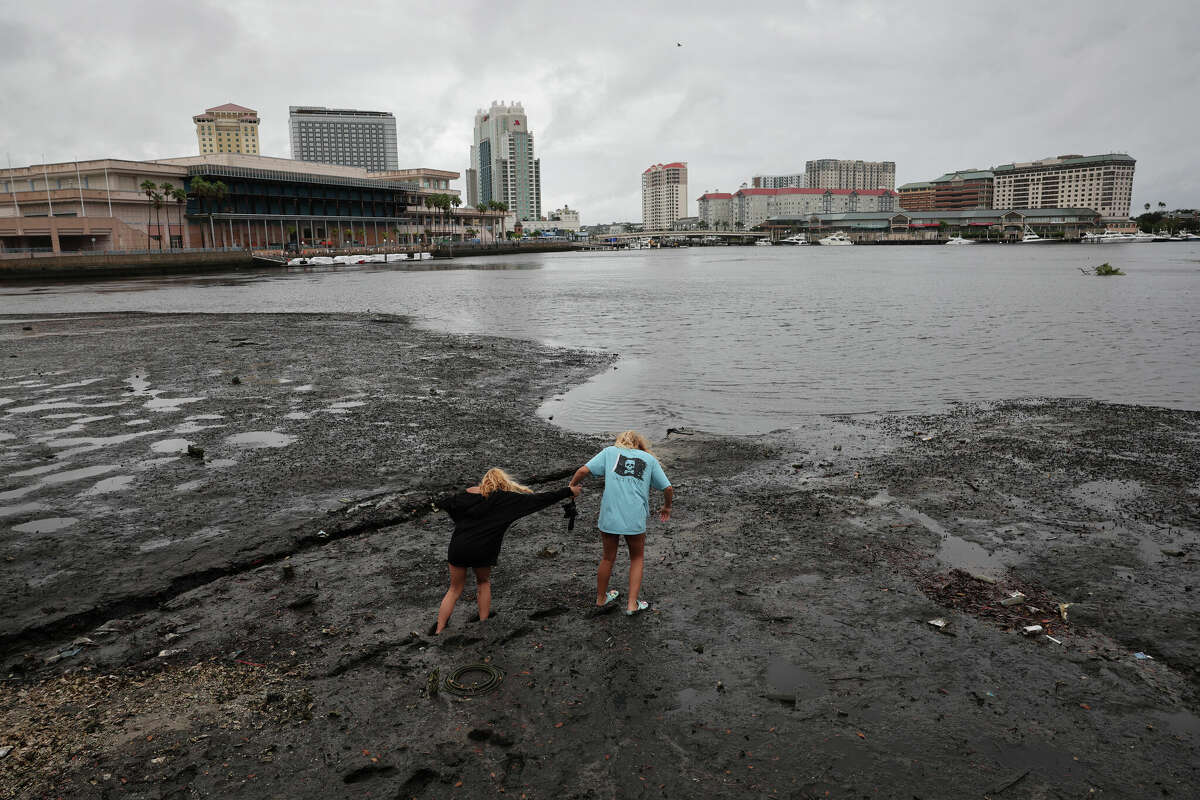 Water Dramatically Recedes In Tampa Ahead Of Hurricane Ian s Arrival