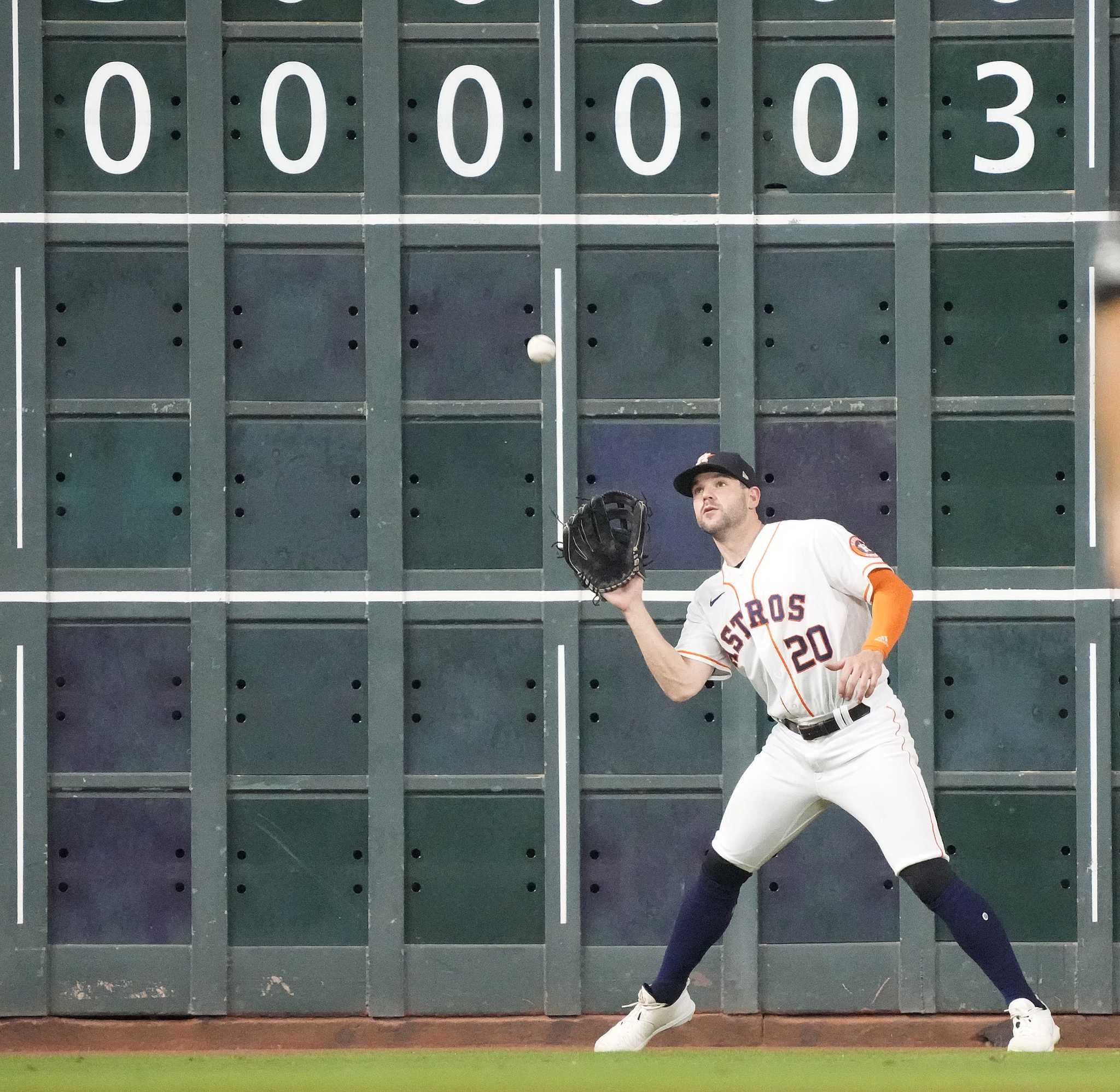 Houston Astros on X: Get to know the guys on the 40-man roster! After  making the playoff-roster in 2020, Chas McCormick spent some time this  off-season playing winter ball in the DR