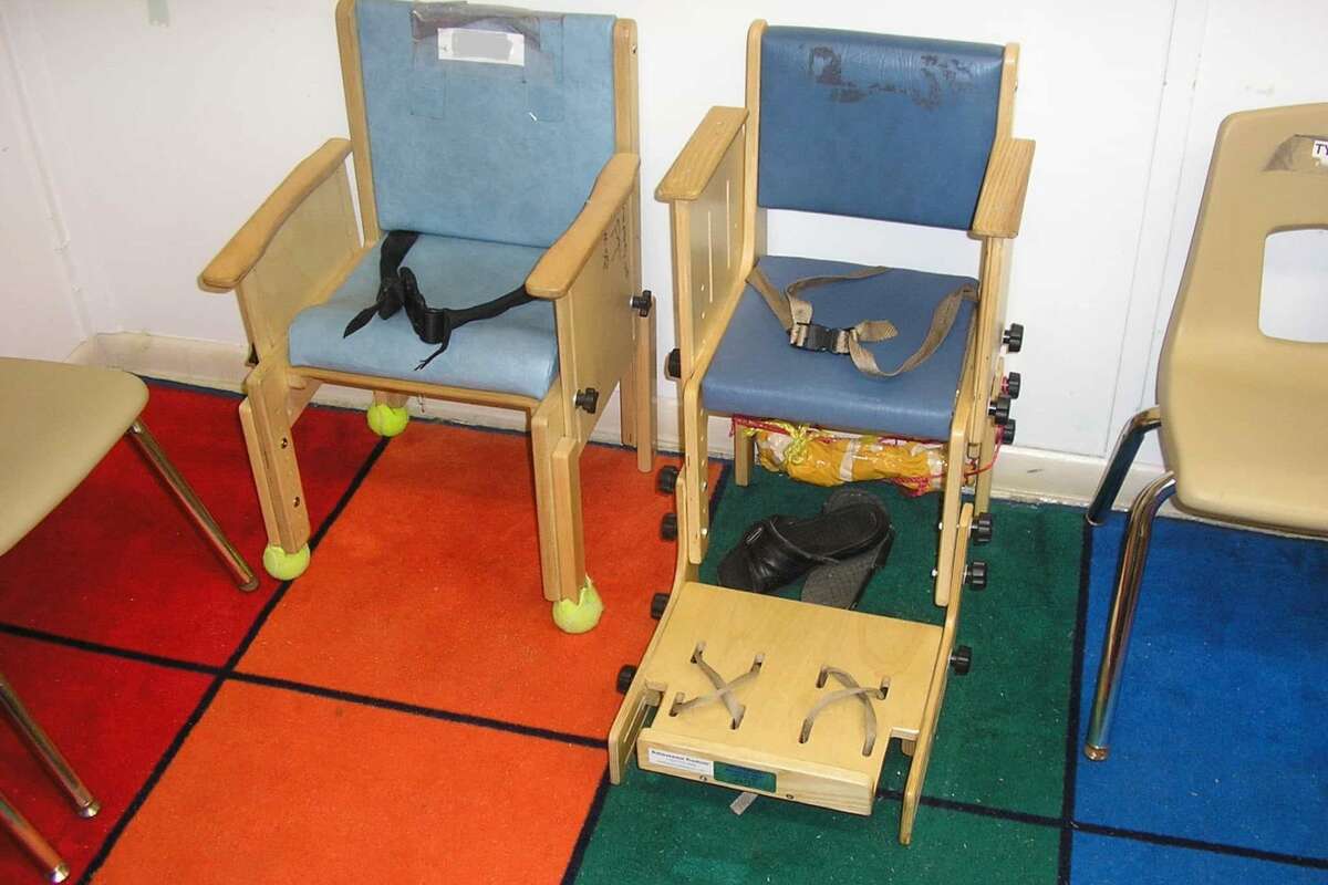 restraint chair