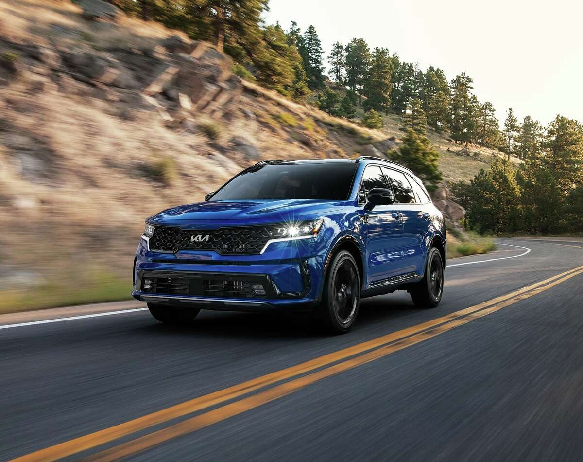 Weekly Recalls Kia Sorento Fire Risk When Parked, Plus Ford, Kia