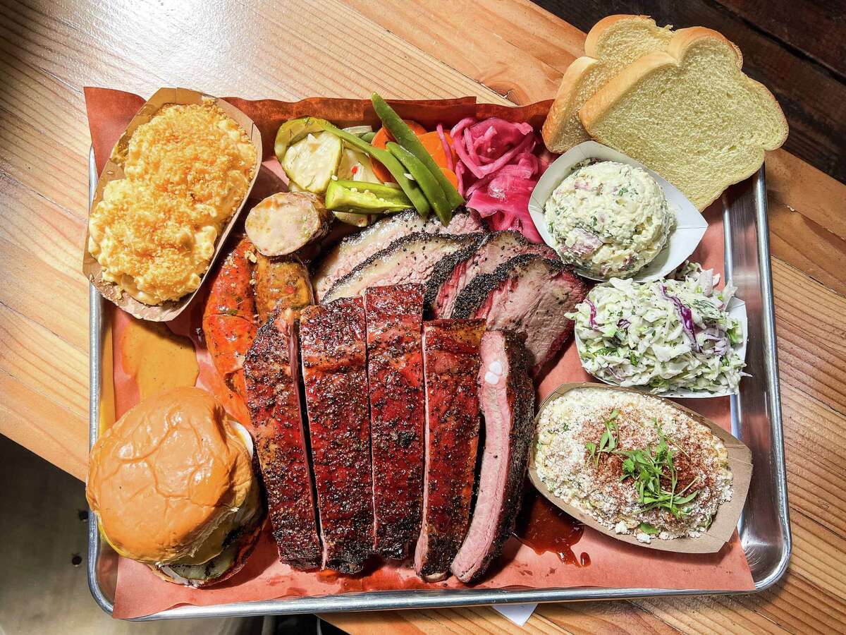 Moo’s sets the standard for Texasstyle barbecue in Los Angeles
