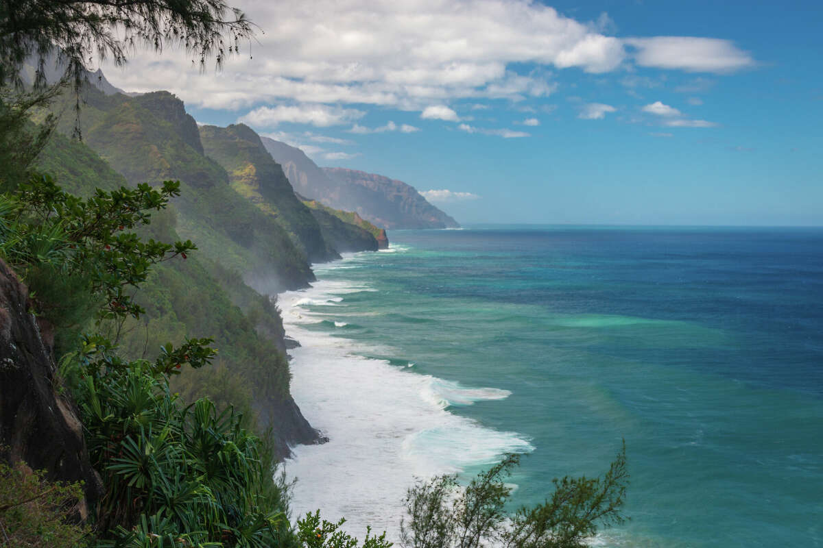 The mysterious disappearances on a popular Hawaii trail