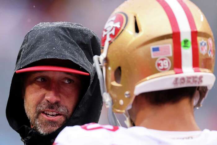 San Francisco 49ers wide receiver Danny Gray (6) warms up during an NFL  football game against the Tampa Bay Buccaneers, Sunday, Dec.11, 2022, in  Santa Clara, Calif. (AP Photo/Scot Tucker Stock Photo 