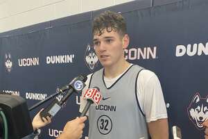 Why UConn's Donovan Clingan 'couldn't be prouder' of Victor Rosa