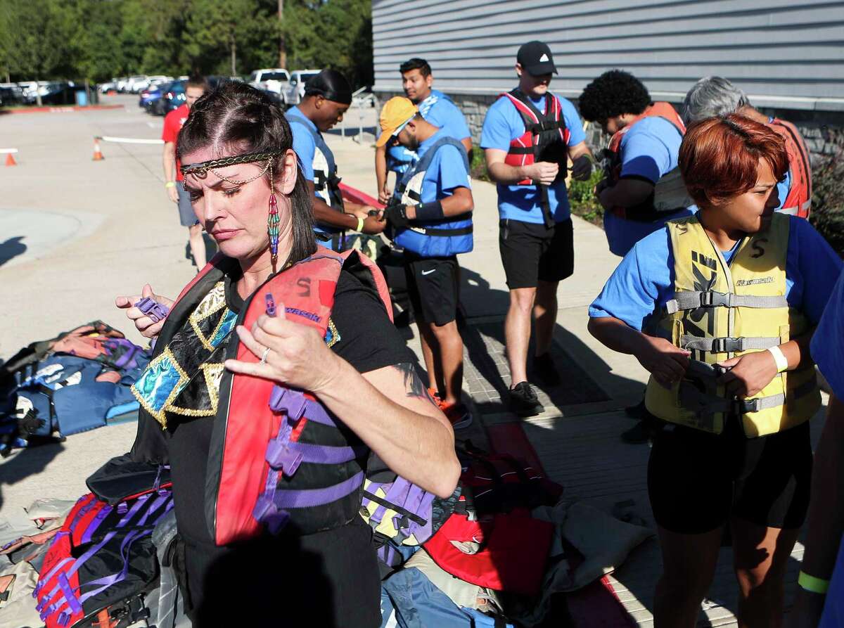 Dragon boats take to waters on Lake Woodlands for annual YMCA event