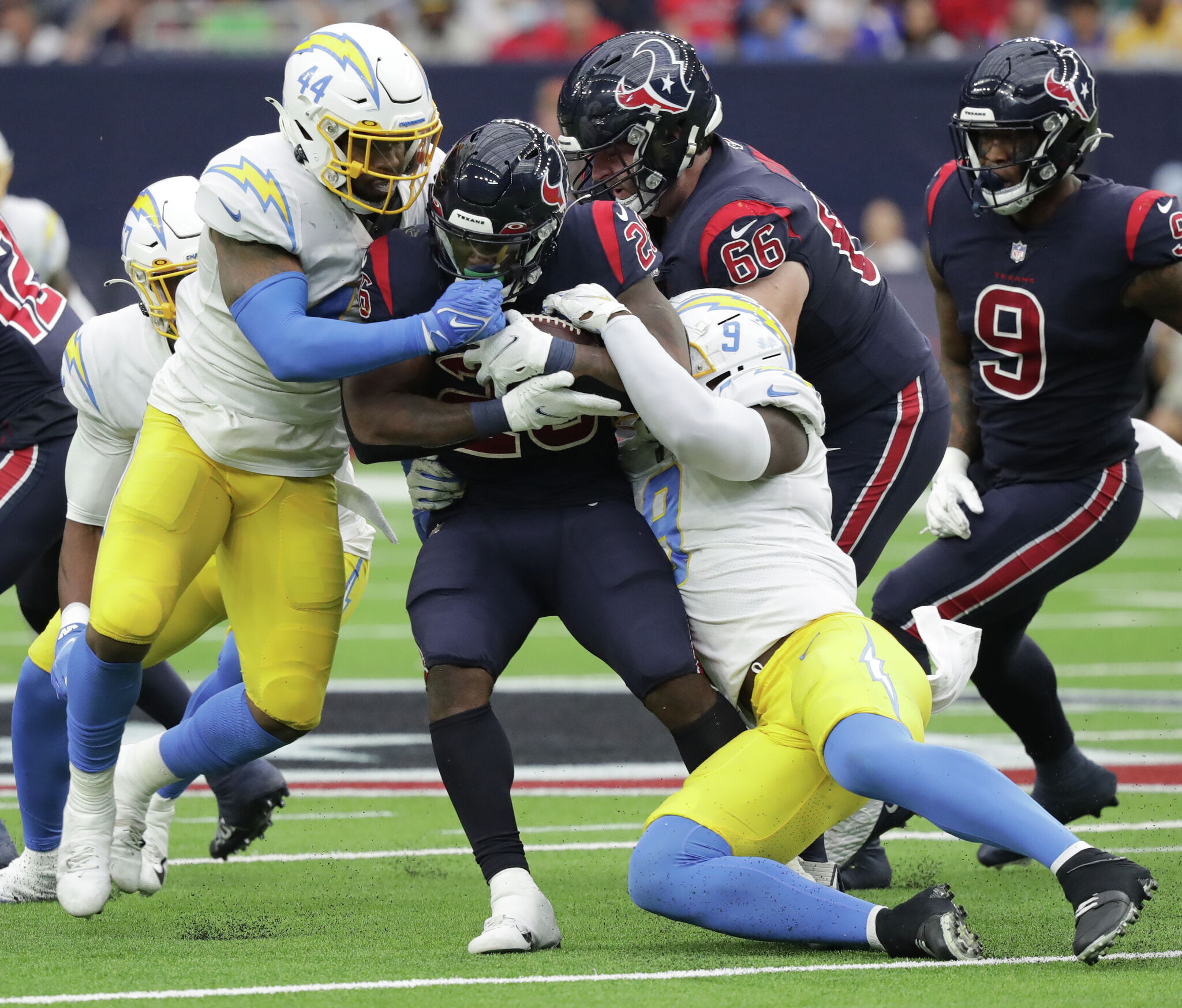 Here's how the Texans can stop the high-octane Chargers