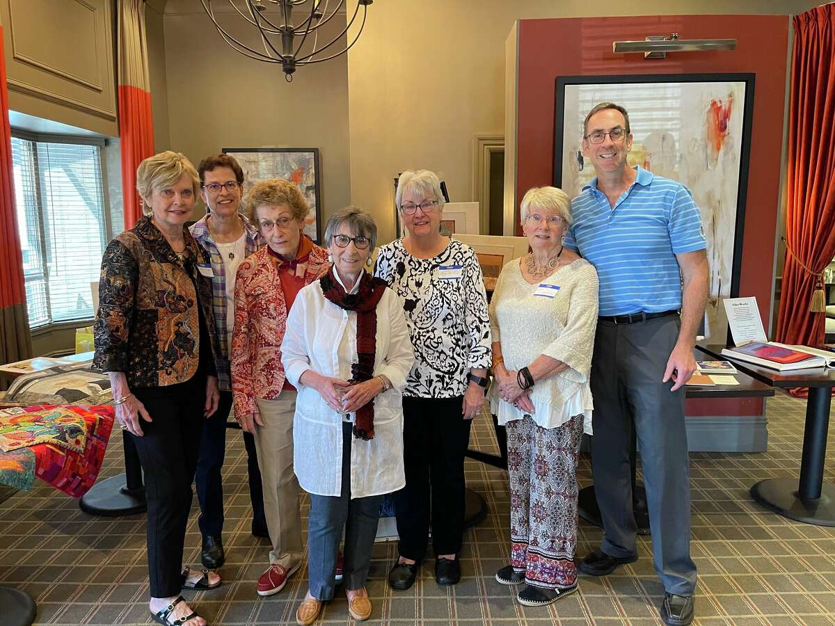 The Greater Danbury fiber art group FiberWorks presented and gave a pop-up exhibit at the Rotary Club of Danbury’s luncheon meeting on Wednesday, Sept. 14 at the Ethan Allen Hotel.