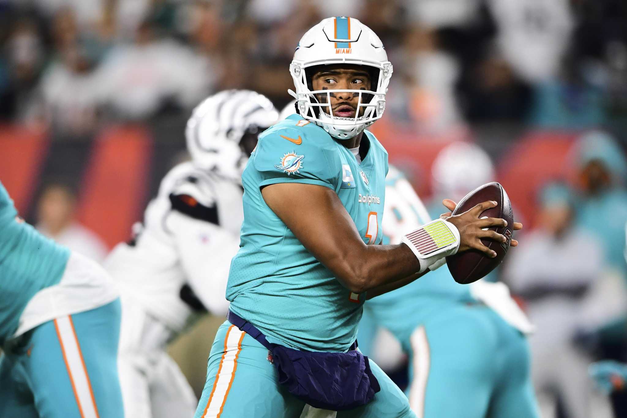 Tua Tagovailoa Miami Dolphins: The Aloha Miami T-shirt has dropped! - The  Phinsider