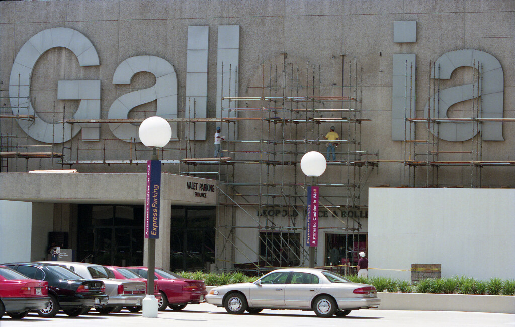 Houston Galleria Mall adds new restaurants - Houston Realty Advisors