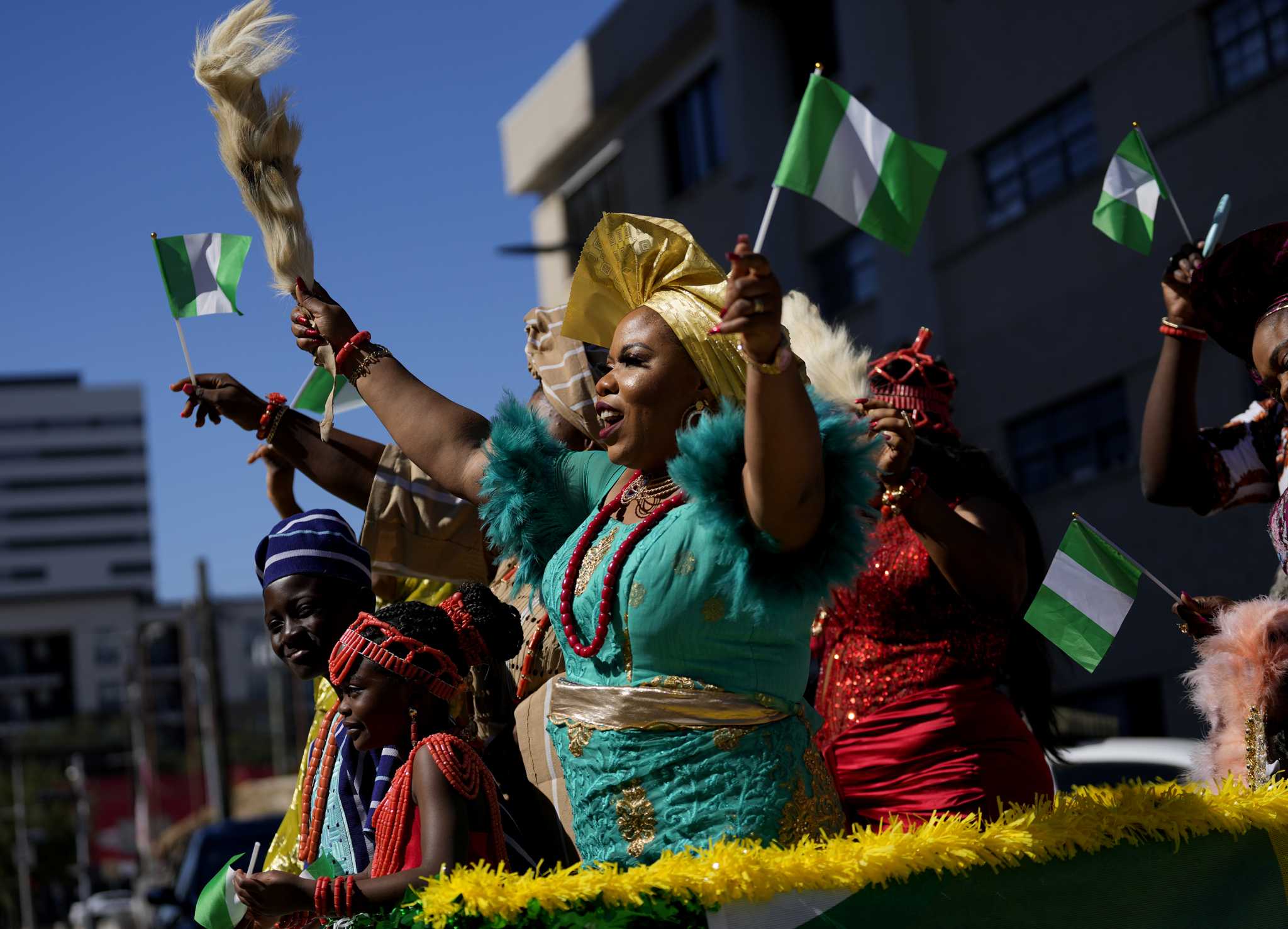 Hundreds of thousands flock to downtown Houston to celebrate