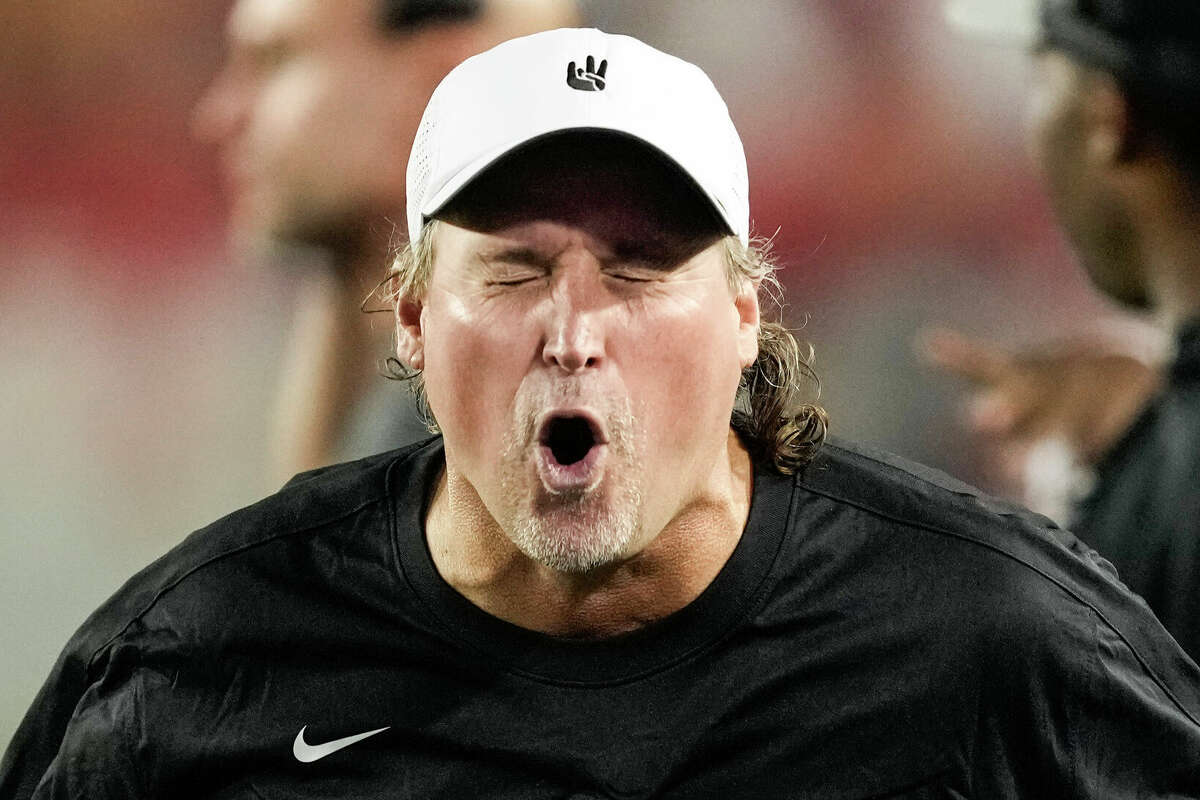 Story photo for Solomon: Dana Holgorsen era has Cougars in limbo