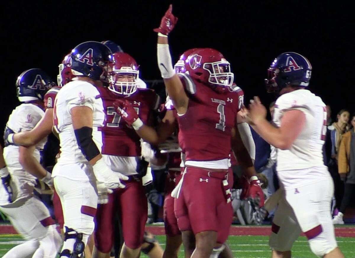 Loomis Chaffee twin defensive ends Jerod and Jacob Smith top recruits.