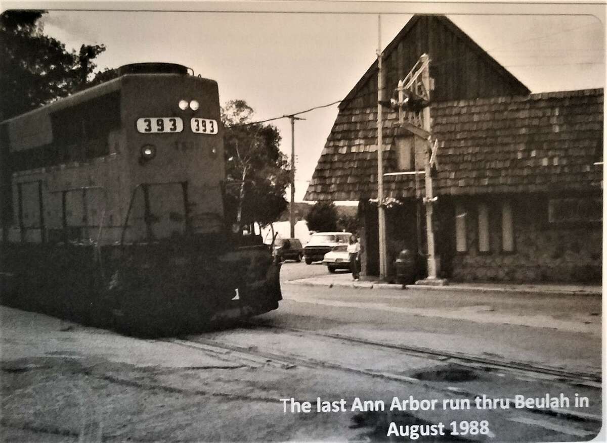 The last train on the Ann Arbor Railroad to run through Beulah in 1988. 