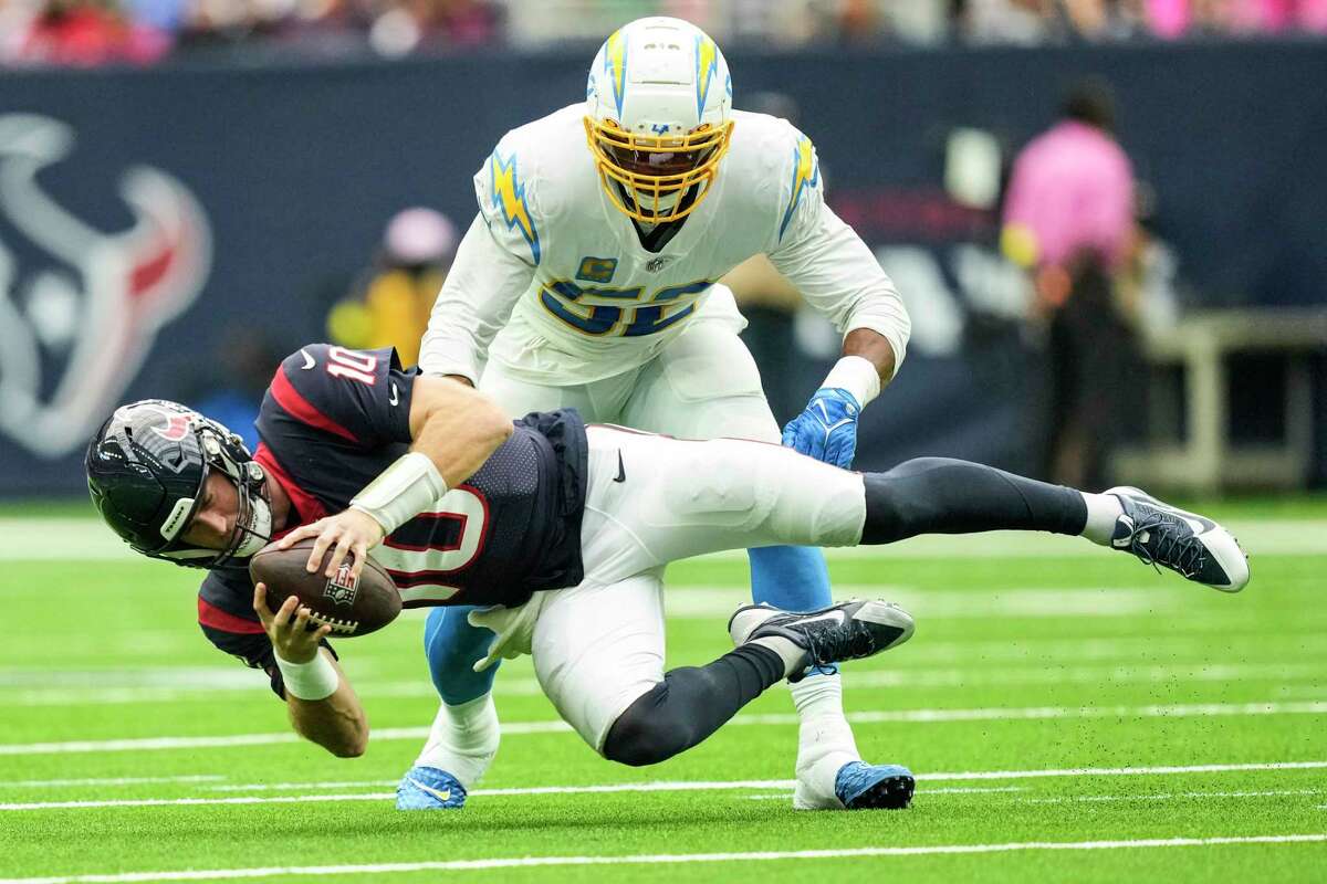 Chargers 34, Texans 24: How another rally falls short
