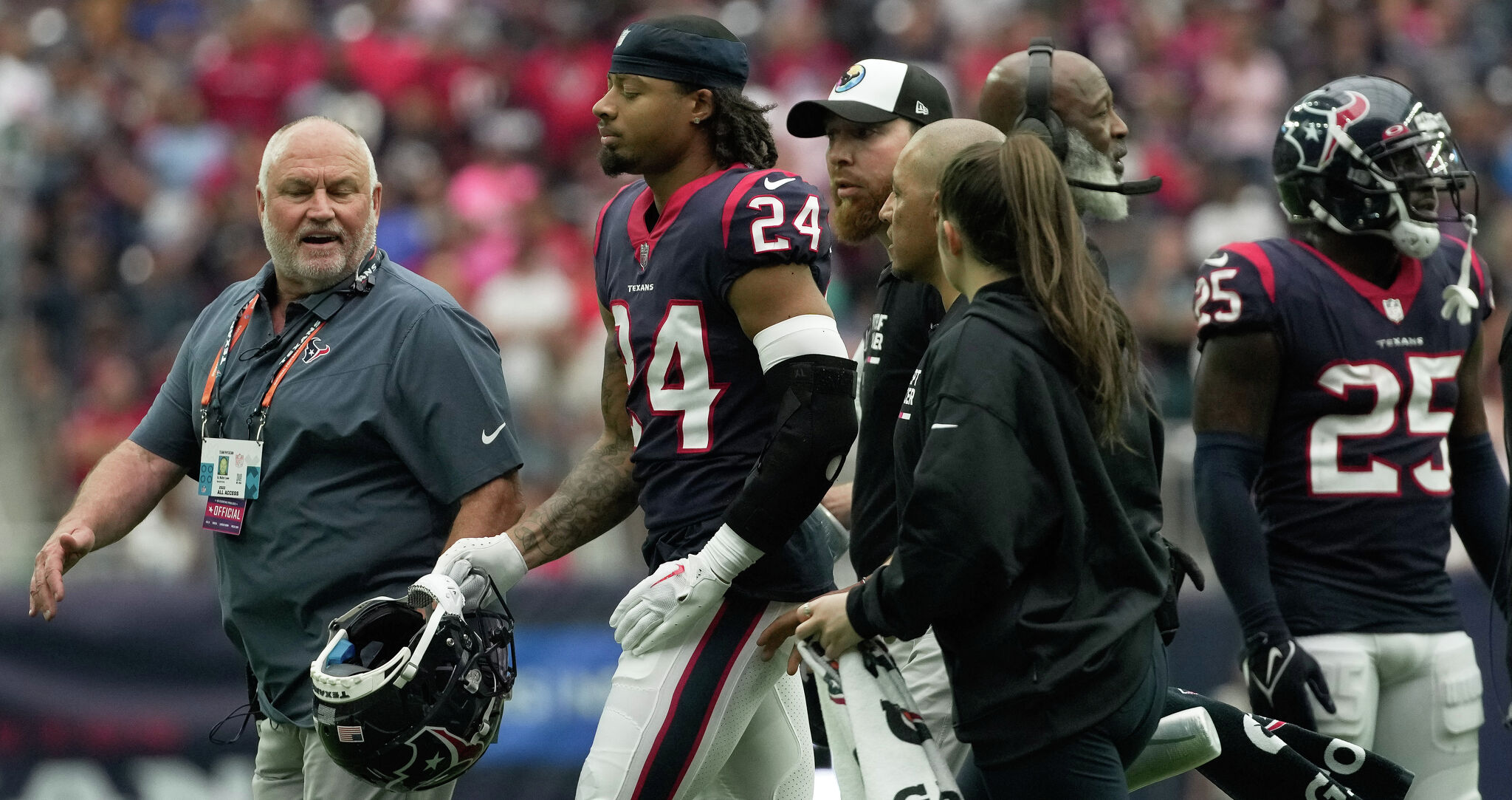 Texans rookie Derek Stingley Jr., sidelined with left arm injury, 'should  be good to go'